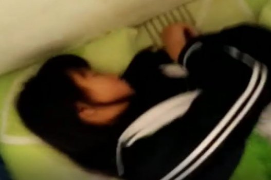 Thách thức khi nghe lời nói bậy phía sau